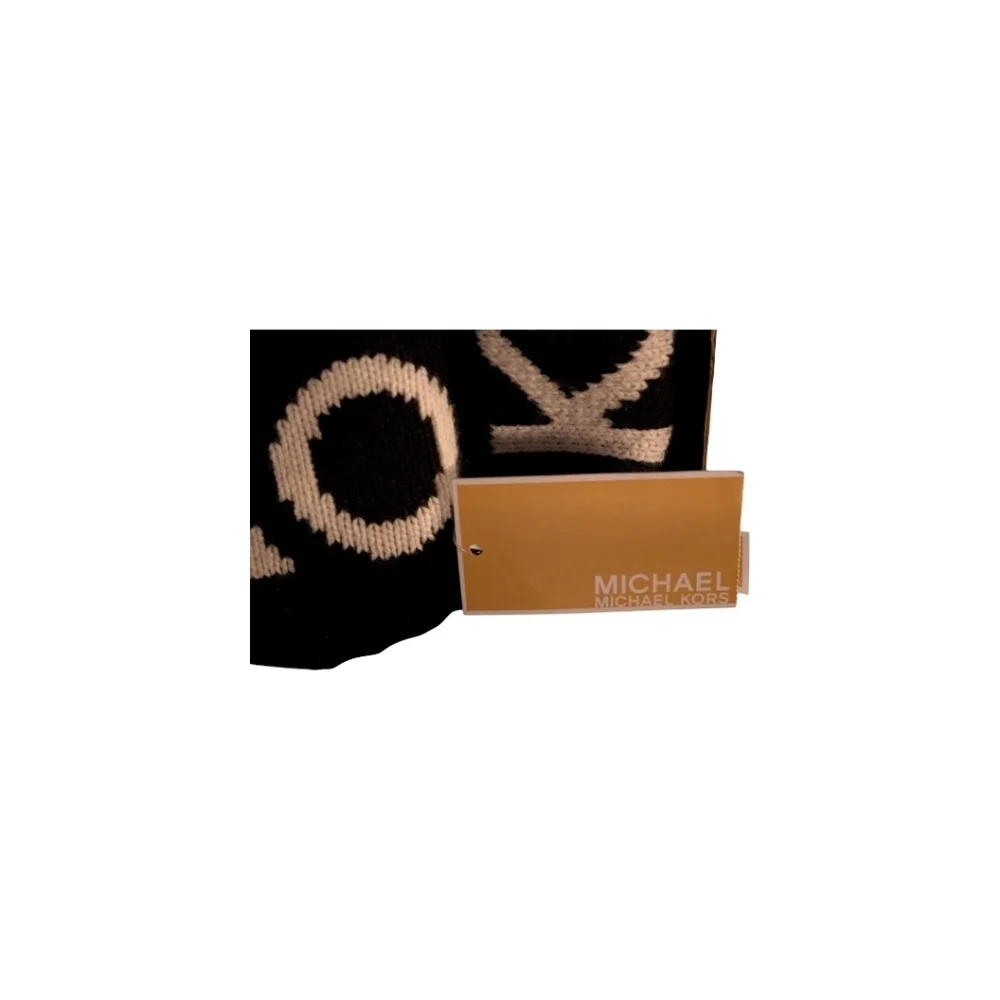 NEW NIB Michael Kors Women's Fishermans Rib Beanie Black White Scarf Set Gift